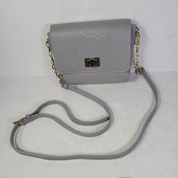 Gigi New York Gray Faux Leather Snake Print Crossbody Bag With Gold Chain Strap - Picture 1 of 10
